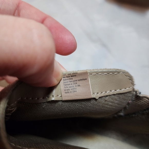 America Eagle AEO Tan Brown Suede Heeled Ankle Bootie Boot Women's Size 8.5 EUC - Picture 10 of 13